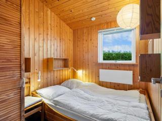 Holiday Home Slava - 75m from the sea by Interhome - 3