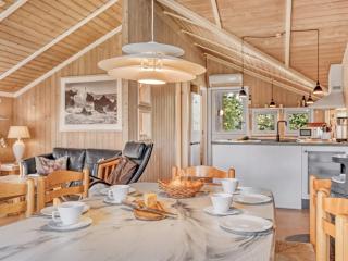 Holiday Home Emili - 300m from the sea by Interhome - 2
