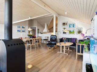 Holiday Home Gunwald - 230m from the sea by Interhome - 1