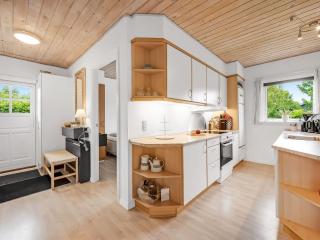 Holiday Home Jerrit - 650m to the fjord by Interhome - 1