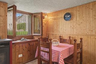 Gran's House - 4