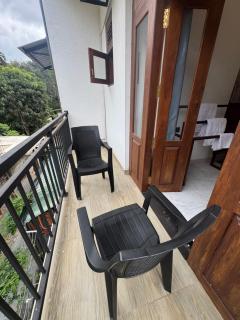 Emerald Home Stay - 2