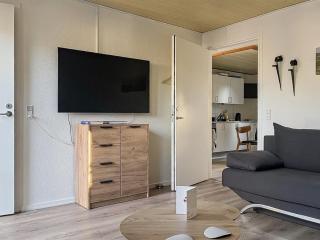 Apartment Felicia - 200m from the sea by Interhome - 1