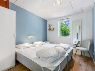 Holiday Home Arjuna - 750m from the sea by Interhome - 4