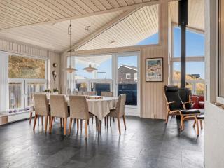 Holiday Home Elni - 350m from the sea by Interhome - 2