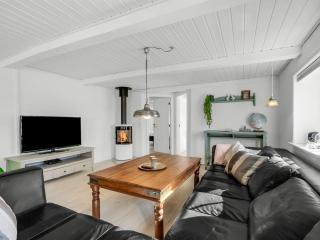 Holiday Home Brigitte - 1-3km to the fjord by Interhome - 4