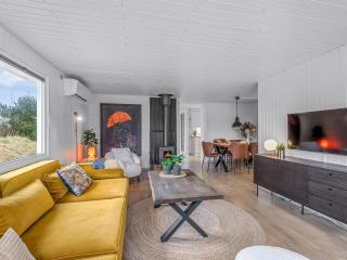 Holiday Home Heike - 700m to the fjord by Interhome - 4