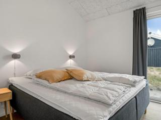 Holiday Home Jouni - 200m from the sea by Interhome - 2