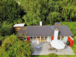 Holiday Home Lauri - 2-3km from the sea by Interhome - 5