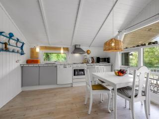 Holiday Home Nnykka - 125m from the sea by Interhome - 2