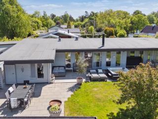 Holiday Home Bodulf - 300m from the sea by Interhome - 0
