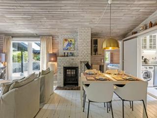 Holiday Home Afke - 660m from the sea by Interhome - 5