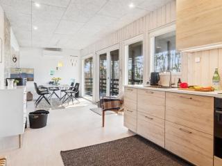 Holiday Home Amaja - 600m from the sea by Interhome - 2