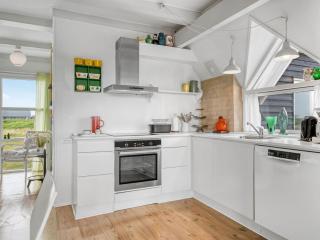 Holiday Home Arkil - 200m from the sea by Interhome - 3