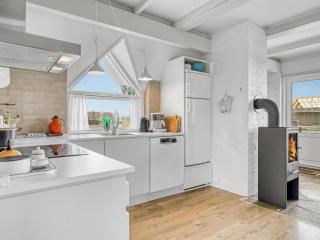 Holiday Home Arkil - 200m from the sea by Interhome - 2