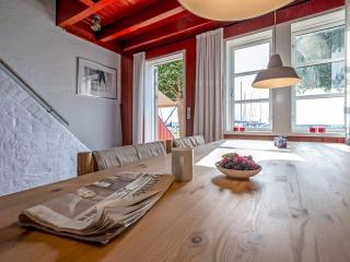 Holiday Home Ulvi - 15m from the sea by Interhome - 2