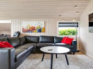 Holiday Home Naimi - 30km from the sea by Interhome - 2