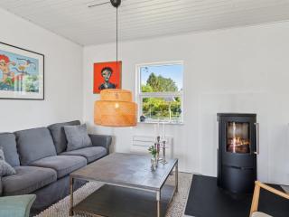 Holiday Home Botwith - 125m from the sea by Interhome - 2
