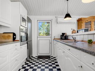 Holiday Home Balthasar - 400m from the sea by Interhome - Jerup - 5