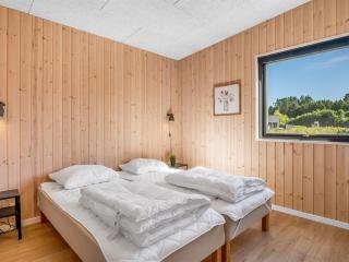 Holiday Home Abbo - 750m from the sea by Interhome - 3