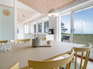 Holiday Home Donka - 25m from the sea by Interhome - 5