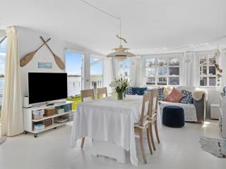 Holiday Home Jorek - 10m to the fjord by Interhome - 7
