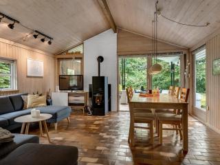 Holiday Home Ginette - 400m to the fjord by Interhome - 2