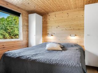 Holiday Home Laris - 700m to the fjord by Interhome - 5