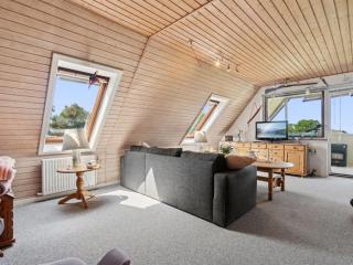 Apartment Lacey - 4km from the sea by Interhome - 8