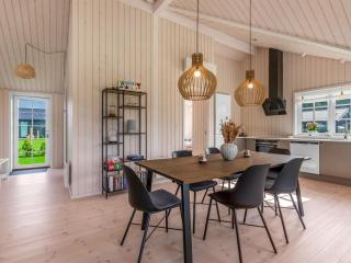 Holiday Home Hellevi - 900m from the sea by Interhome - 8