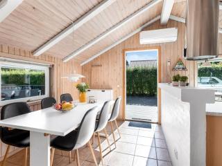 Holiday Home Hatem - 500m from the sea by Interhome - 5