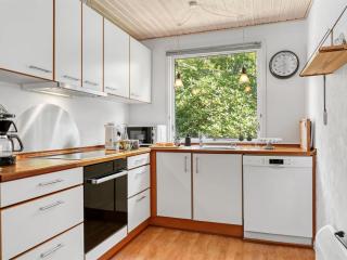 Holiday Home Sallie - 500m to the fjord by Interhome - 6