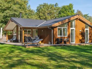 Holiday Home Ovine - 1-2km to the fjord by Interhome - 0