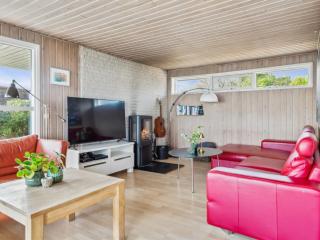 Holiday Home Wrage - from the sea by Interhome - 2