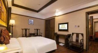 Lijiang Golden Path Hospitality Hotel - 2