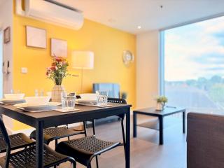 Stylish & Cozy Sleep 6 2BHK, 20 Mins Central London, BP39 - 7