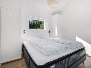 Holiday Home Assa - 500m from the sea by Interhome - 5