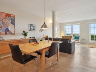 Apartment Rafn - 400m from the sea by Interhome - 2