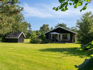 Holiday Home Roald - 320m from the sea by Interhome - 0