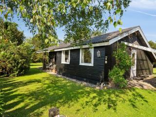 Holiday Home Roald - 320m from the sea by Interhome - 8