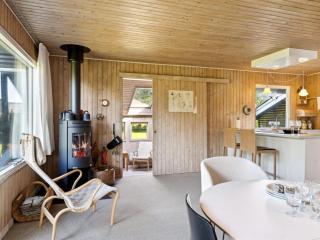 Holiday Home Roald - 320m from the sea by Interhome - 7