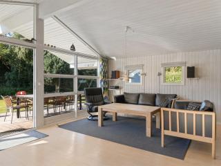 Holiday Home Sybil - 350m from the sea by Interhome - 6
