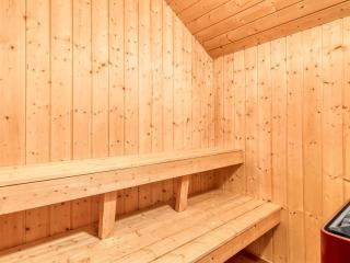 Holiday Home Tonje - 600m from the sea by Interhome - 3