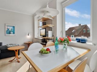 Apartment Kamile - 400m from the sea by Interhome - 8