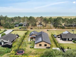 Holiday Home Angret - 200m from the sea by Interhome - 0