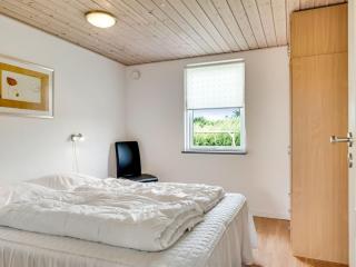 Holiday Home Elnur - 200m to the fjord by Interhome - 2