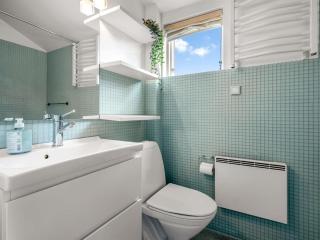 Apartment Björk - 10m from the sea by Interhome - 5