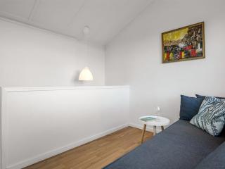 Apartment Björk - 10m from the sea by Interhome - 2