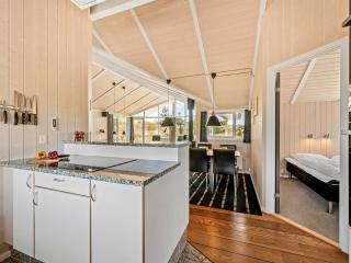 Holiday Home Arine - 700m to the fjord by Interhome - 2