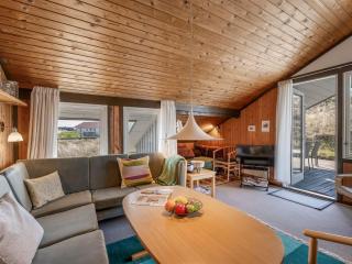 Holiday Home Flory - 400m from the sea by Interhome - 3